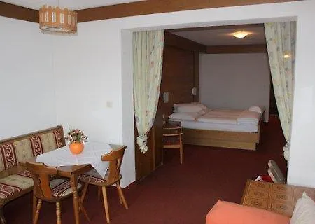 Apartment Seefeld @ Hochegg