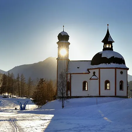 Seefeld @ Hochegg Apartment *